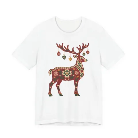 Nordisches Rentier im Folk-Art-Stil – T-Shirt in Weiß